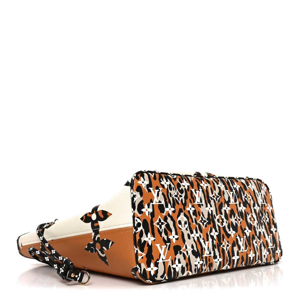 Louis Vuitton Monogram Giant Jungle Neverfull MM Ivory