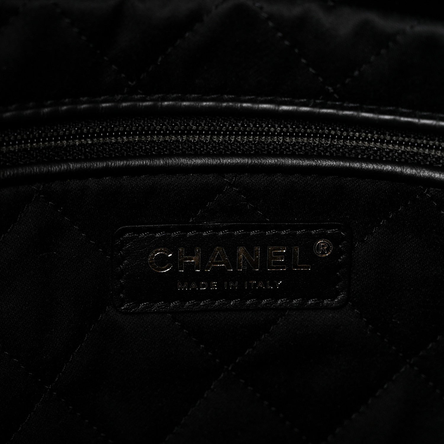 Chanel Shiny Calfskin Quilted Small Chanel 22 Black
