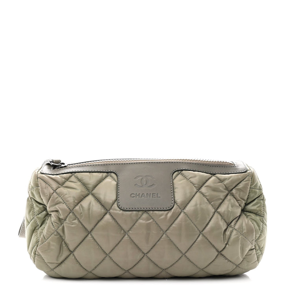 Nylon Quilted Cocoon Wristlet Grey