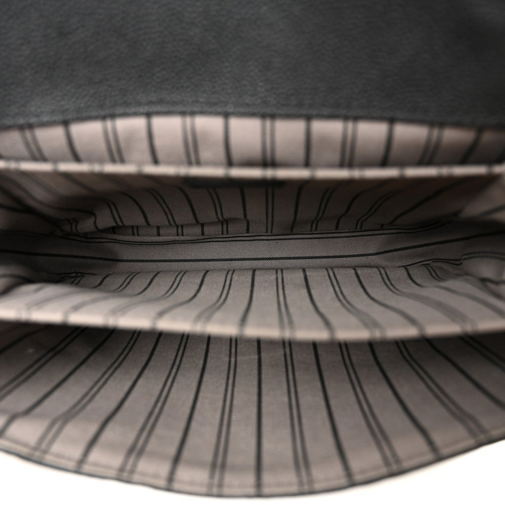 Louis Vuitton Empreinte Pochette Metis Black