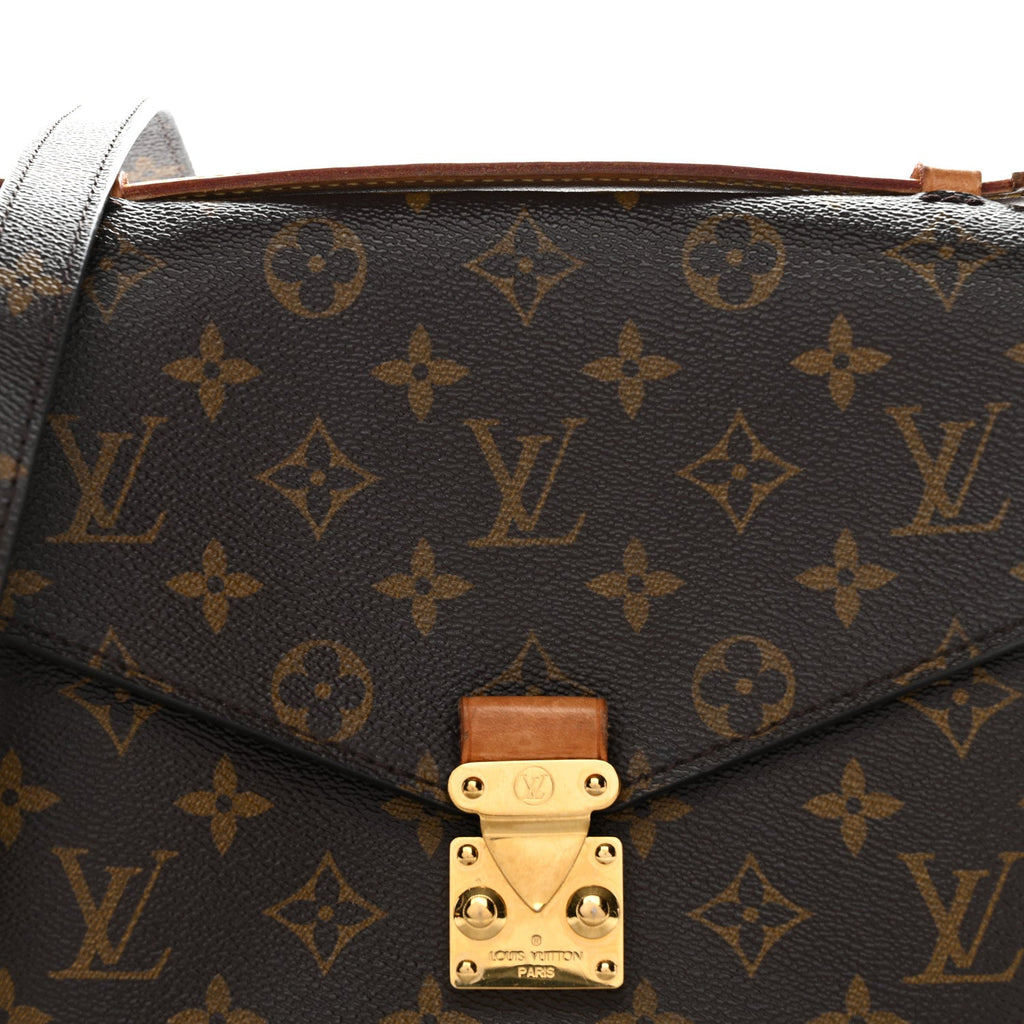 Louis Vuitton Monogram Pochette Metis