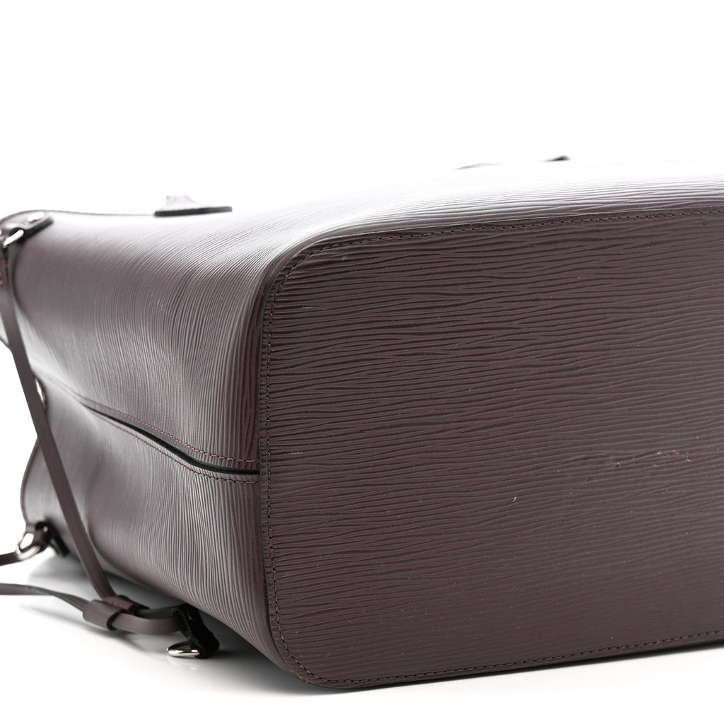 Louis Vuitton Epi Neverfull MM Quetsche