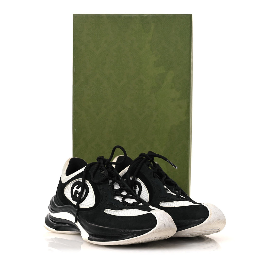 Gucci Technical Knit Fabric Suede Calfskin Womens Gucci Run Sneakers 38 Black White