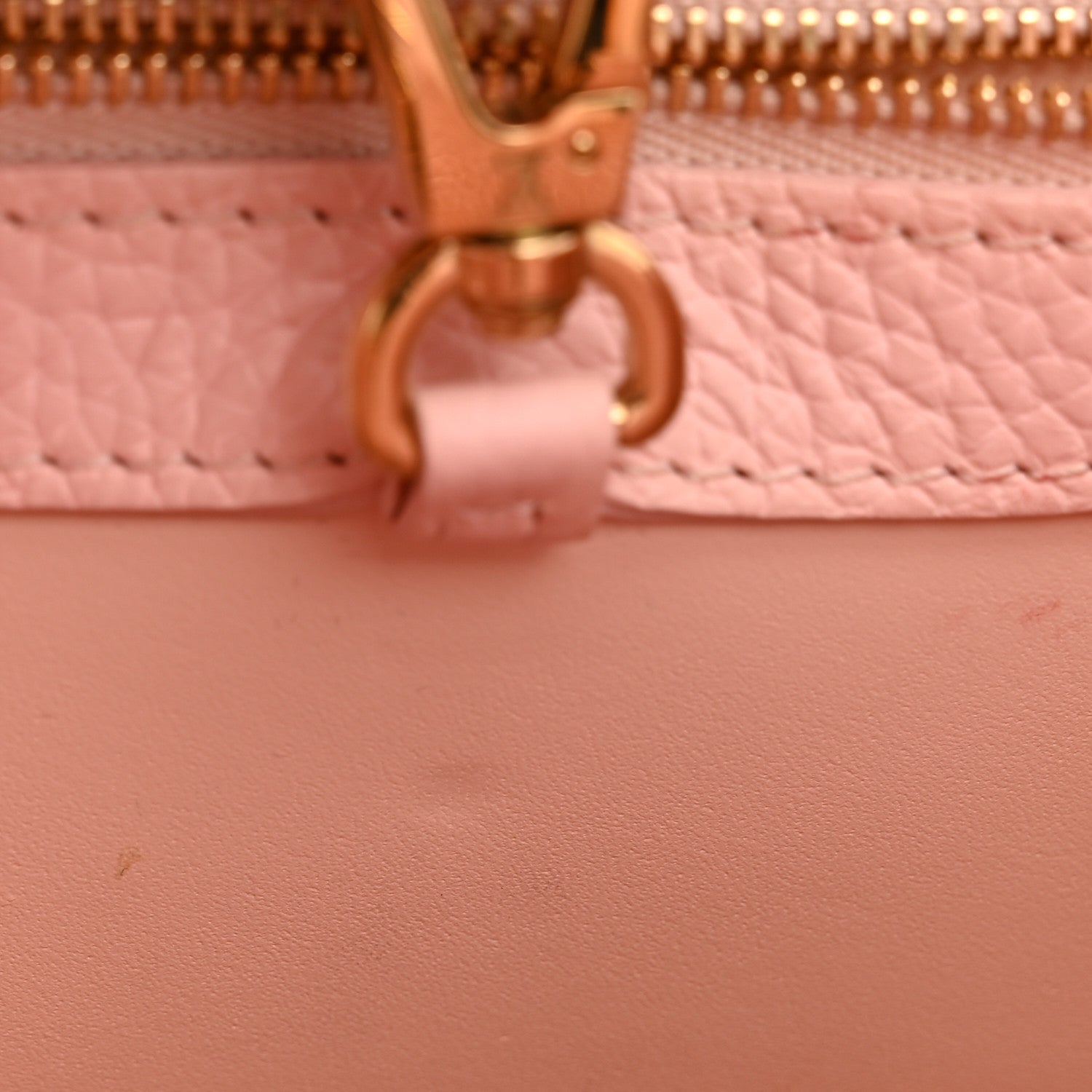 Louis Vuitton Taurillon Capucines BB Rose Jasmin