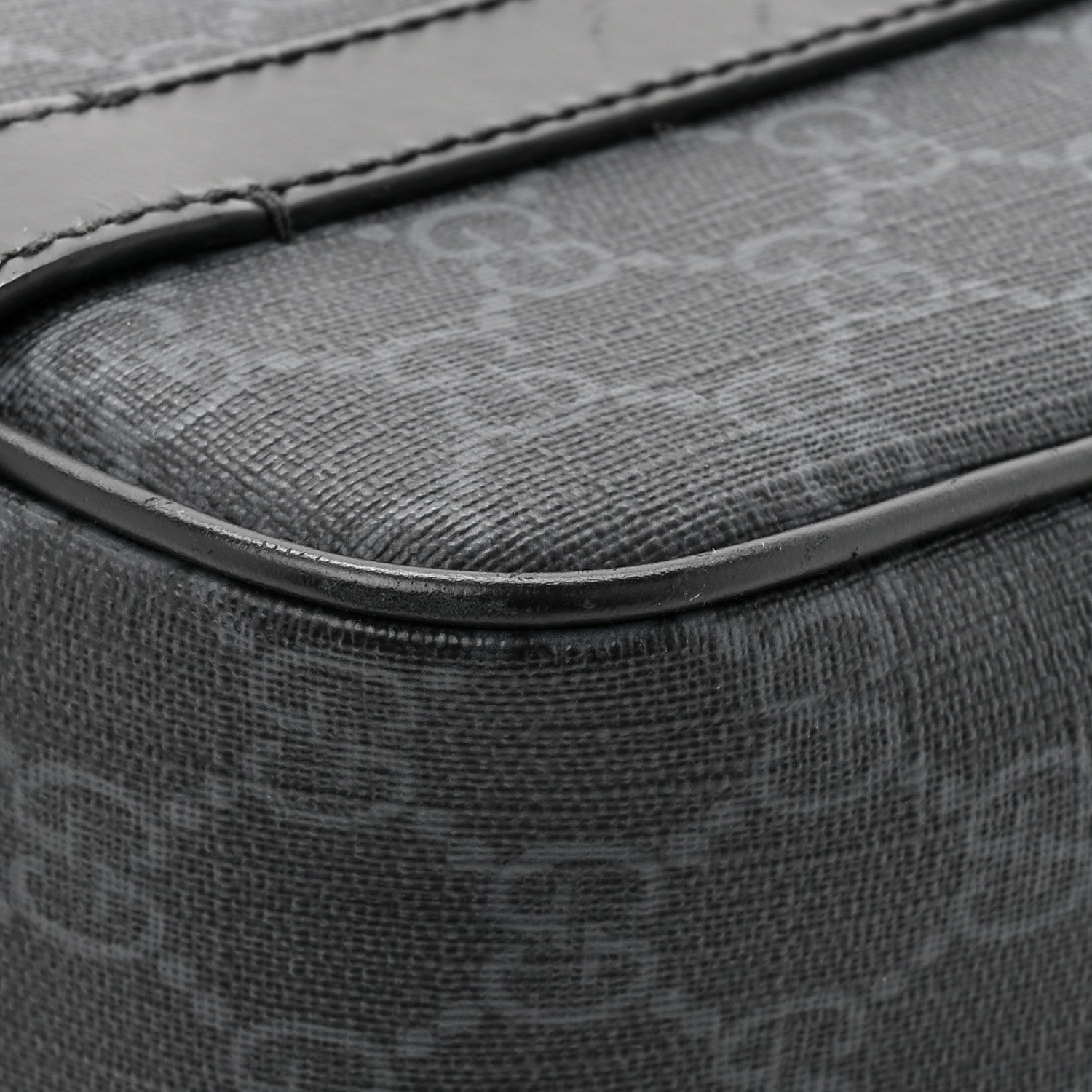 Gucci GG Supreme Monogram Textured Dollar Calfskin Retro Interlocking G Flap Messenger Bag Black