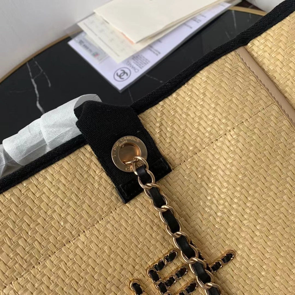 Chanel - Luxury Bag - CHL - 993