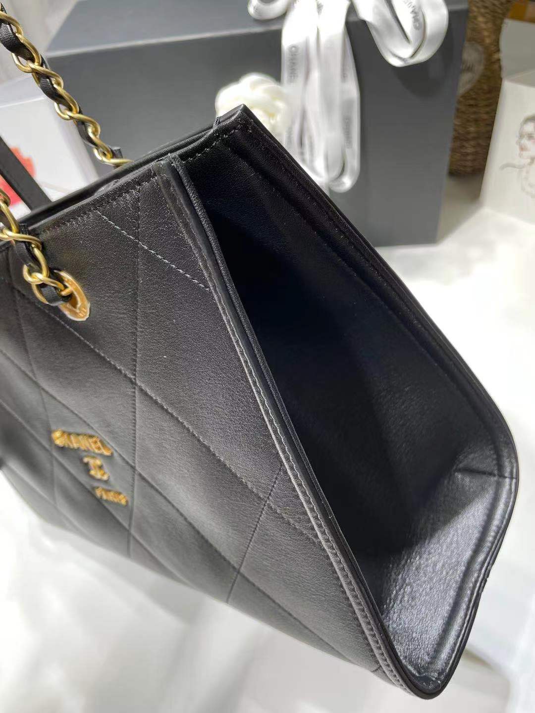 Chanel - Luxury Bag - CHL - 925