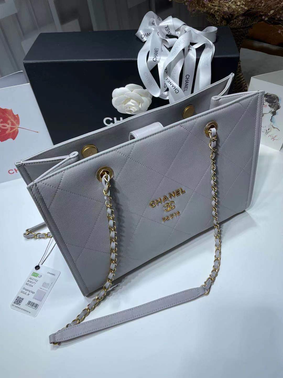 Chanel - Luxury Bag - CHL - 926