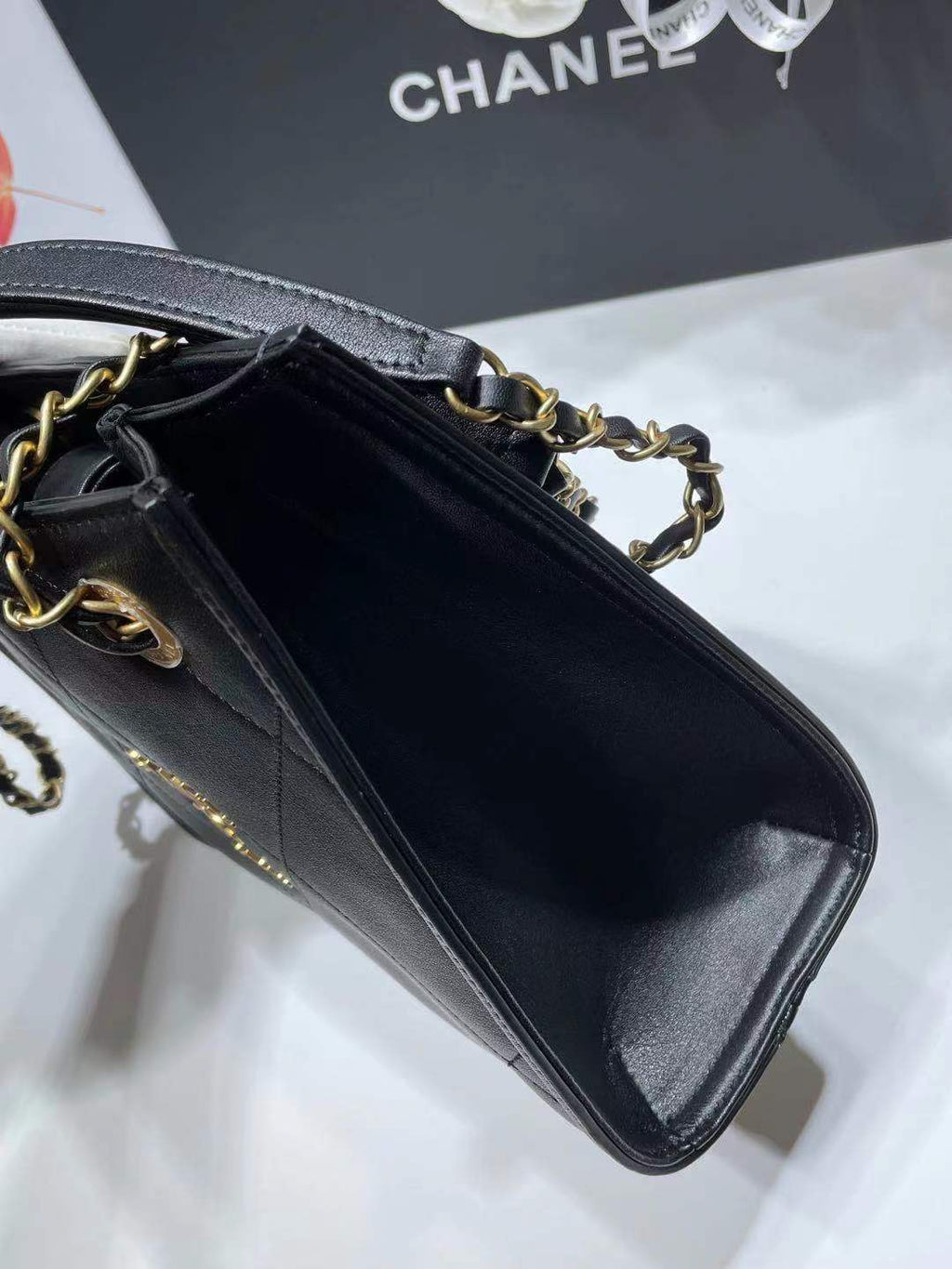 Chanel - Luxury Bag - CHL - 927