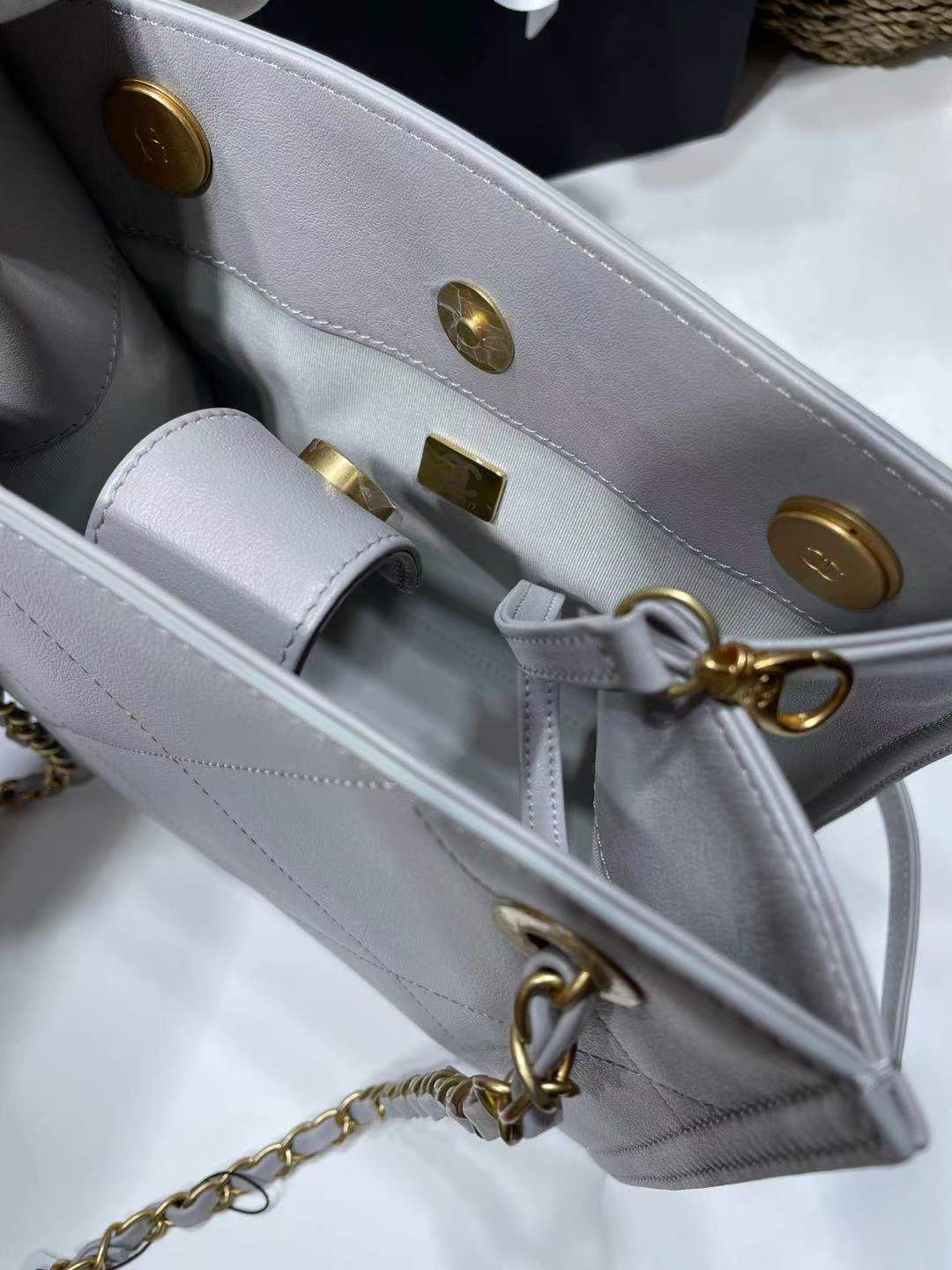 Chanel - Luxury Bag - CHL - 928