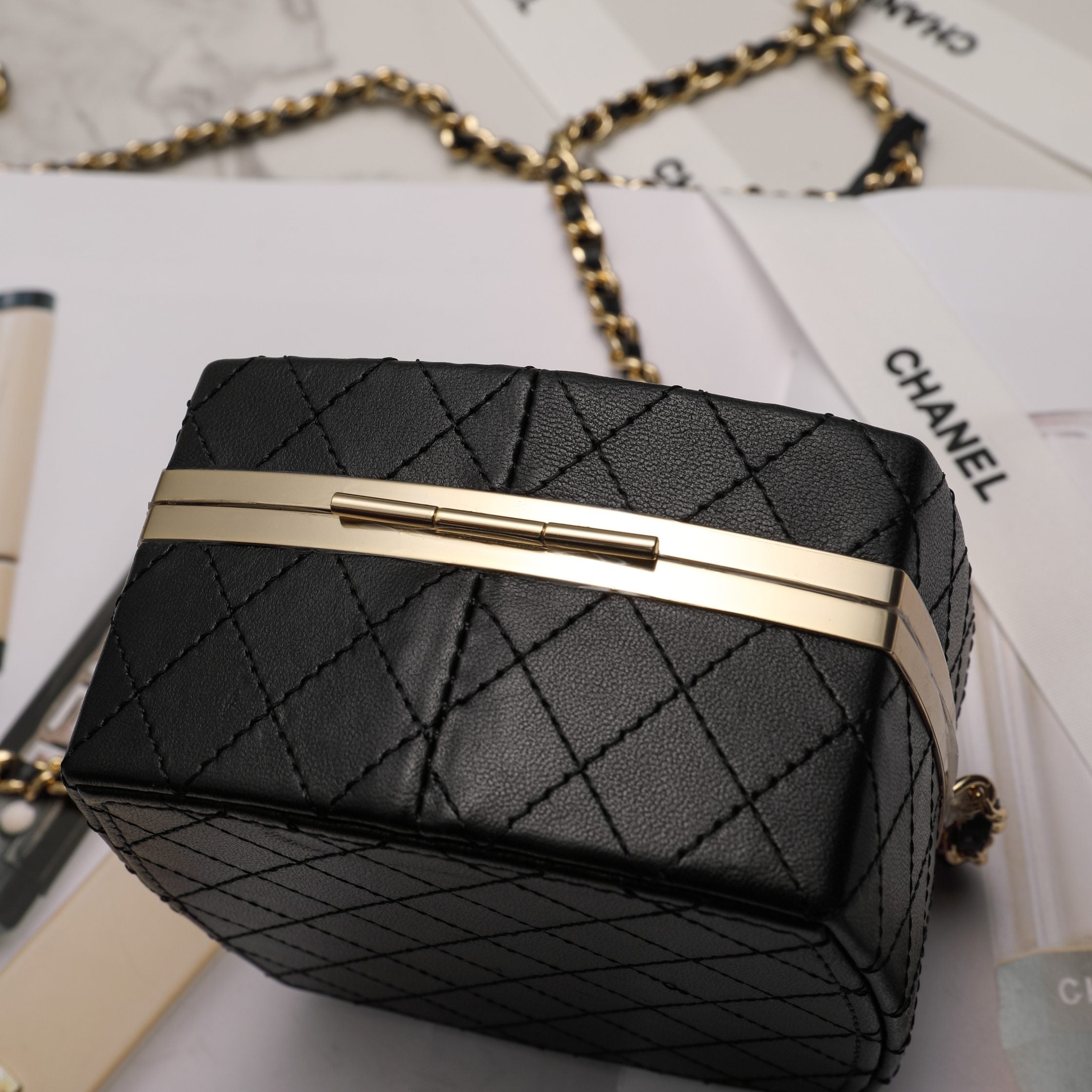 Chanel - Luxury Bag - CHL - 1058