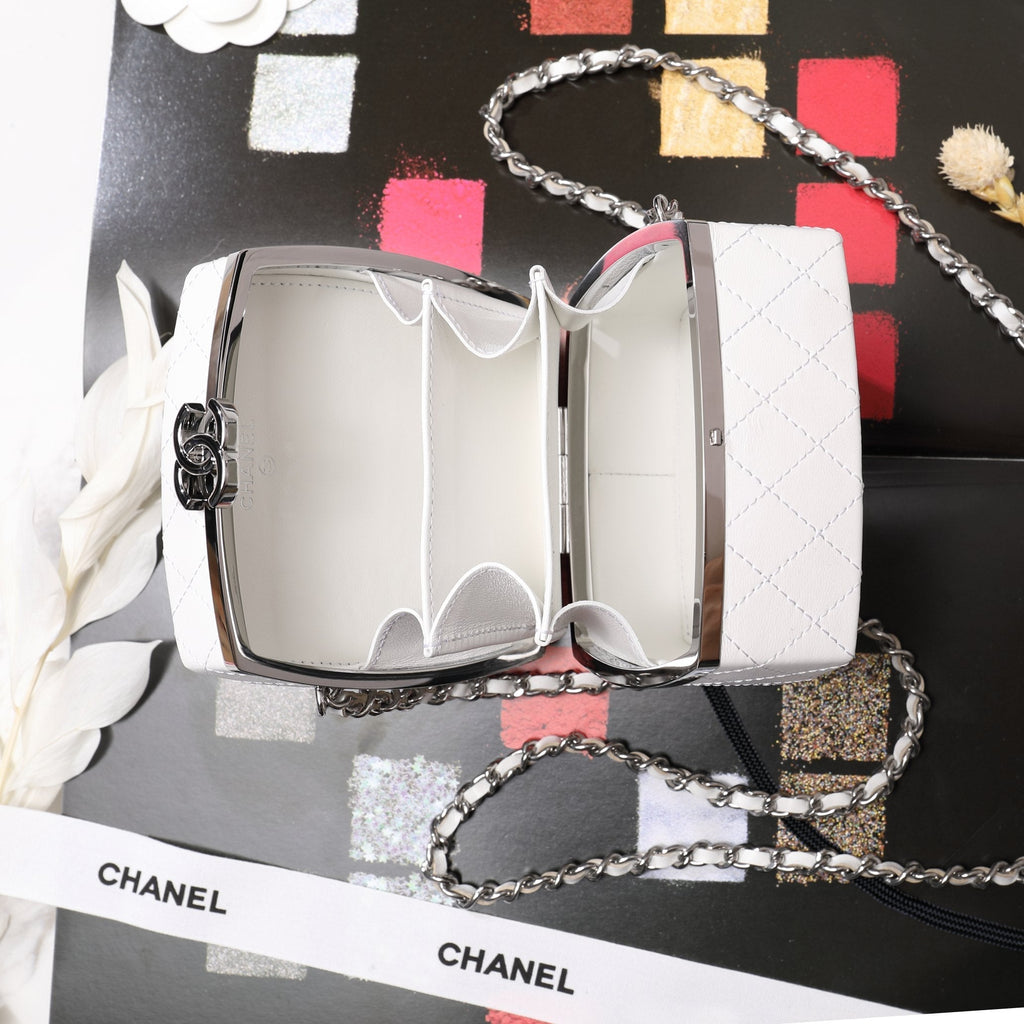 Chanel - Luxury Bag - CHL - 1059