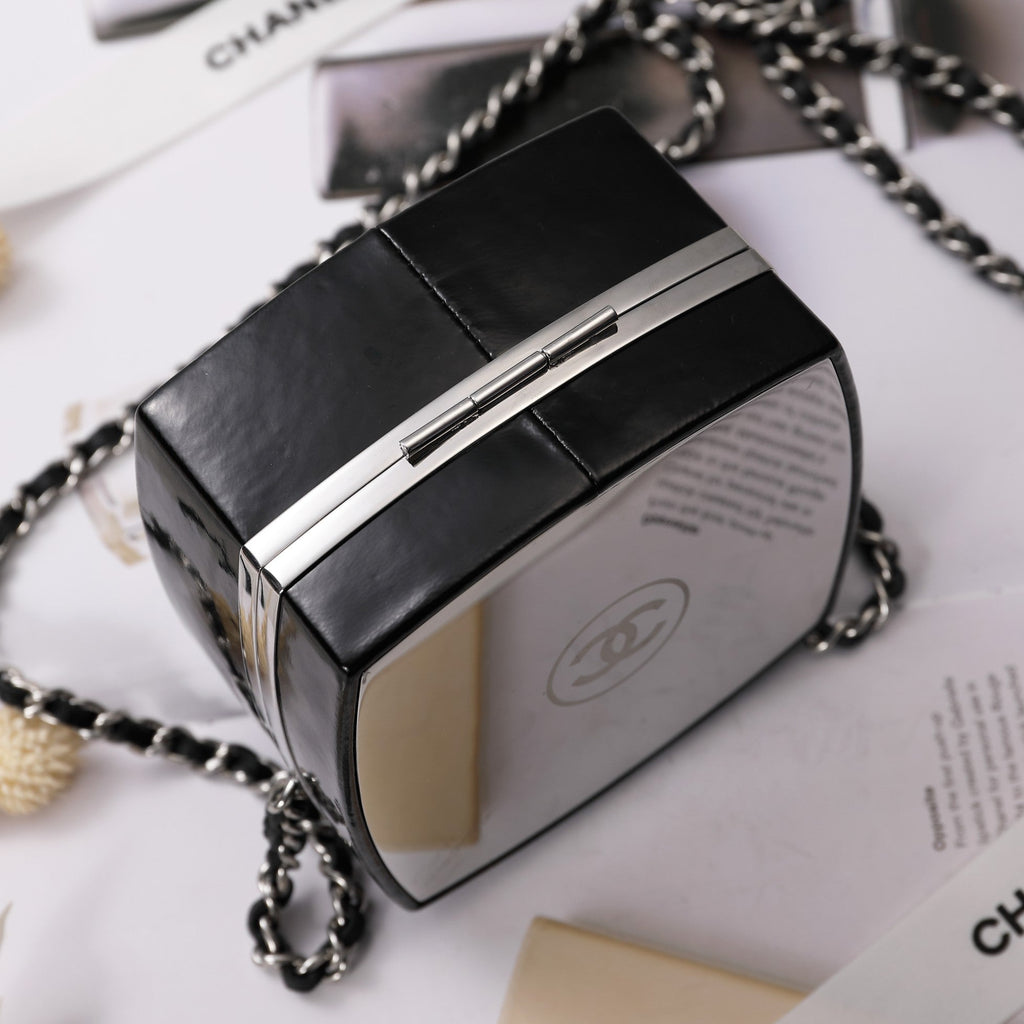 Chanel - Luxury Bag - CHL - 1056