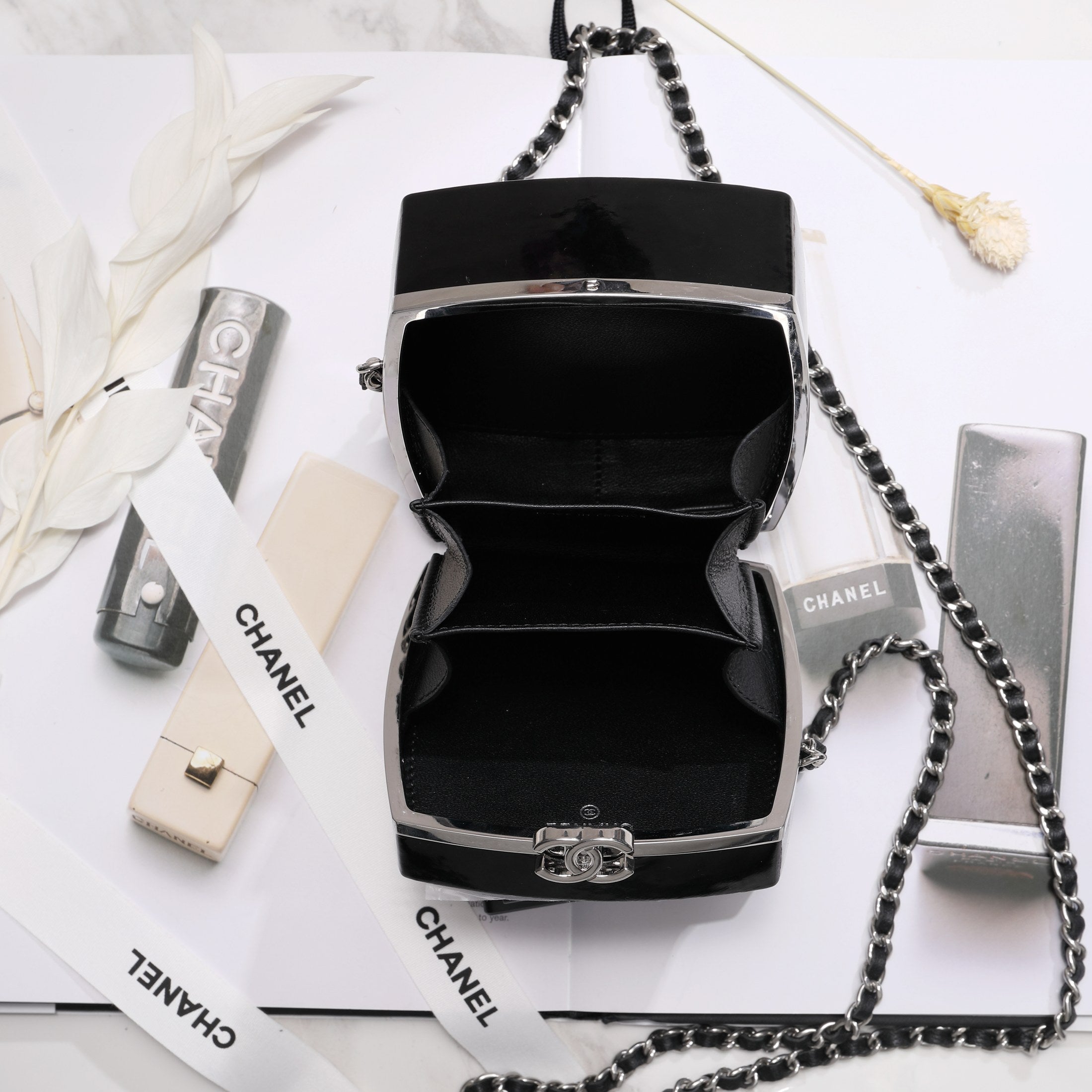 Chanel - Luxury Bag - CHL - 1056