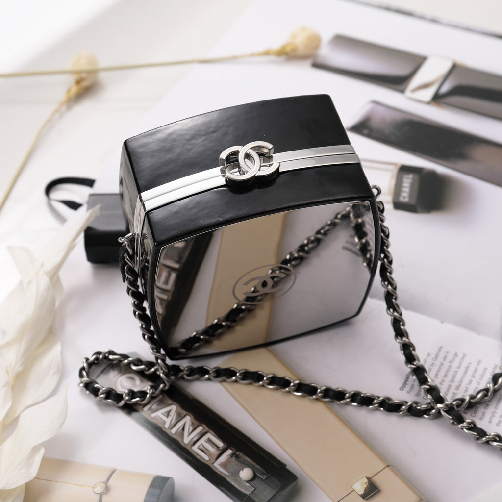 Chanel - Luxury Bag - CHL - 1056