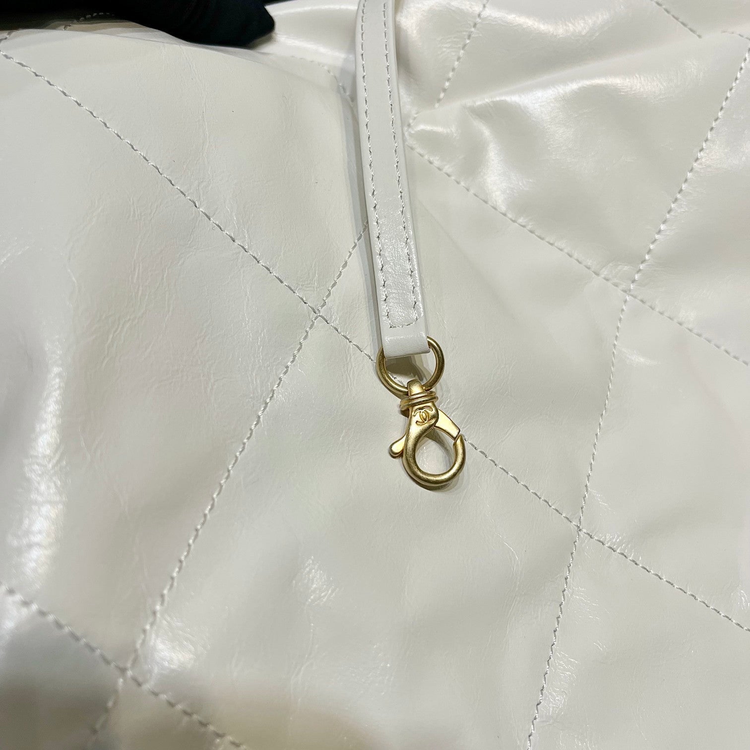 Chanel - Luxury Bag - CHL - 988