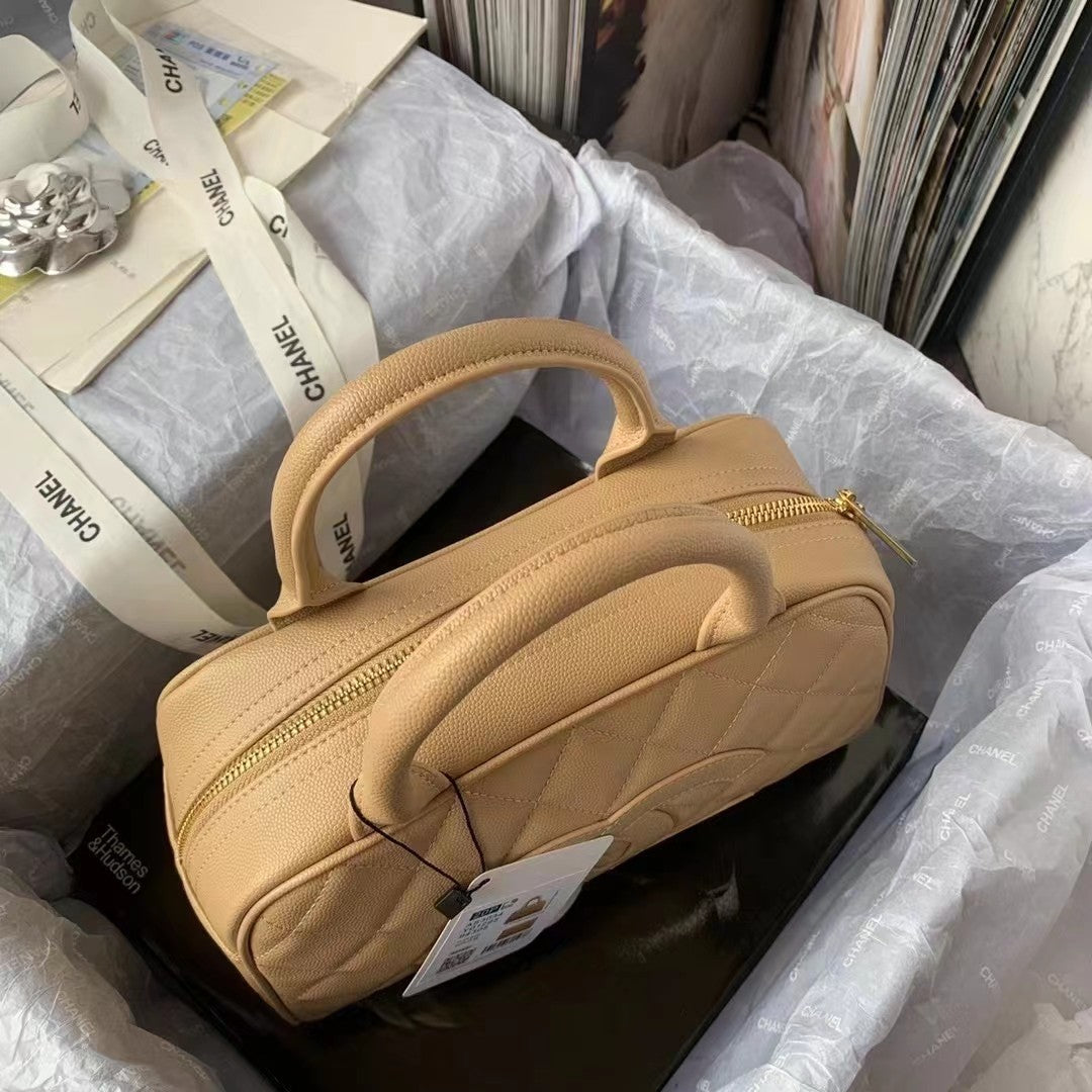 Chanel - Luxury Bag - CHL - 095