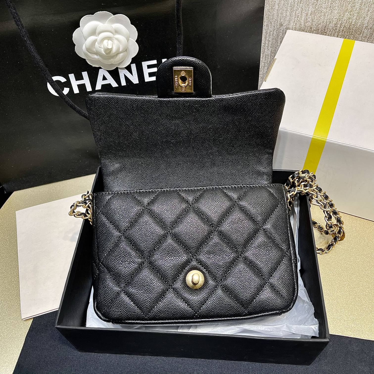 Chanel - Luxury Bag - CHL - 731