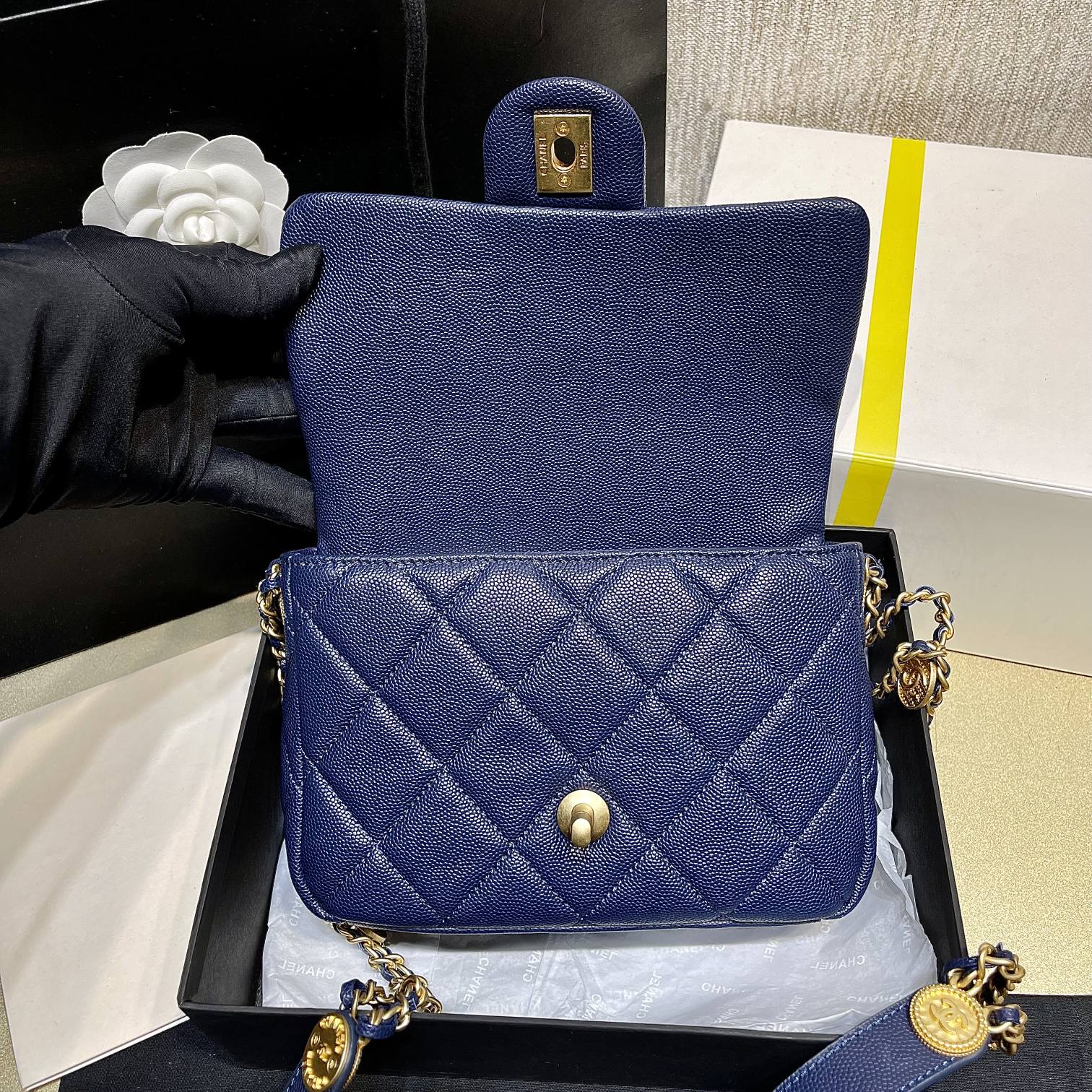 Chanel - Luxury Bag - CHL - 732