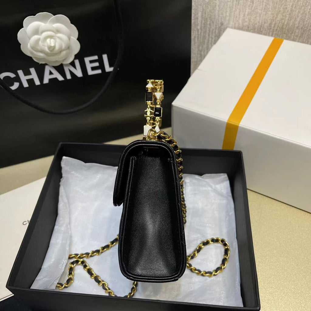 Chanel - Luxury Bag - CHL - 735