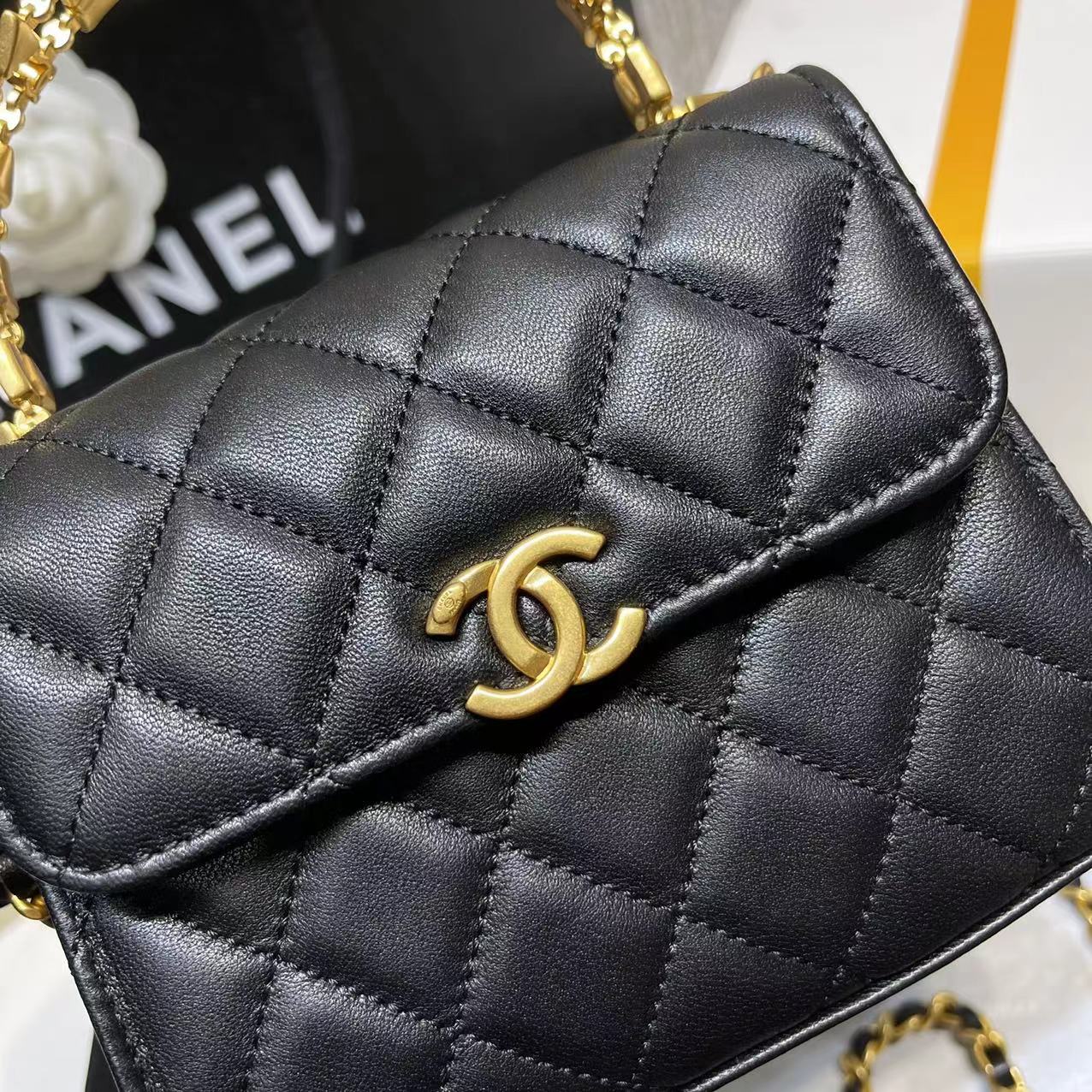 Chanel - Luxury Bag - CHL - 735