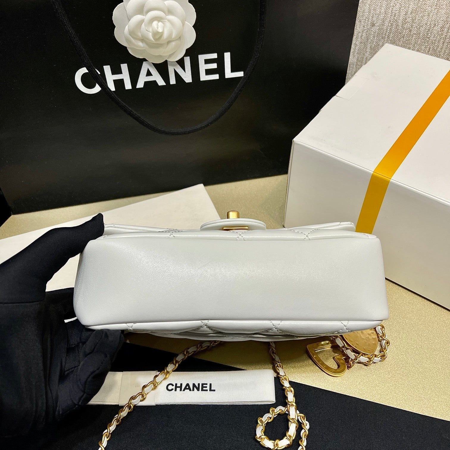 Chanel - Luxury Bag - CHL - 713