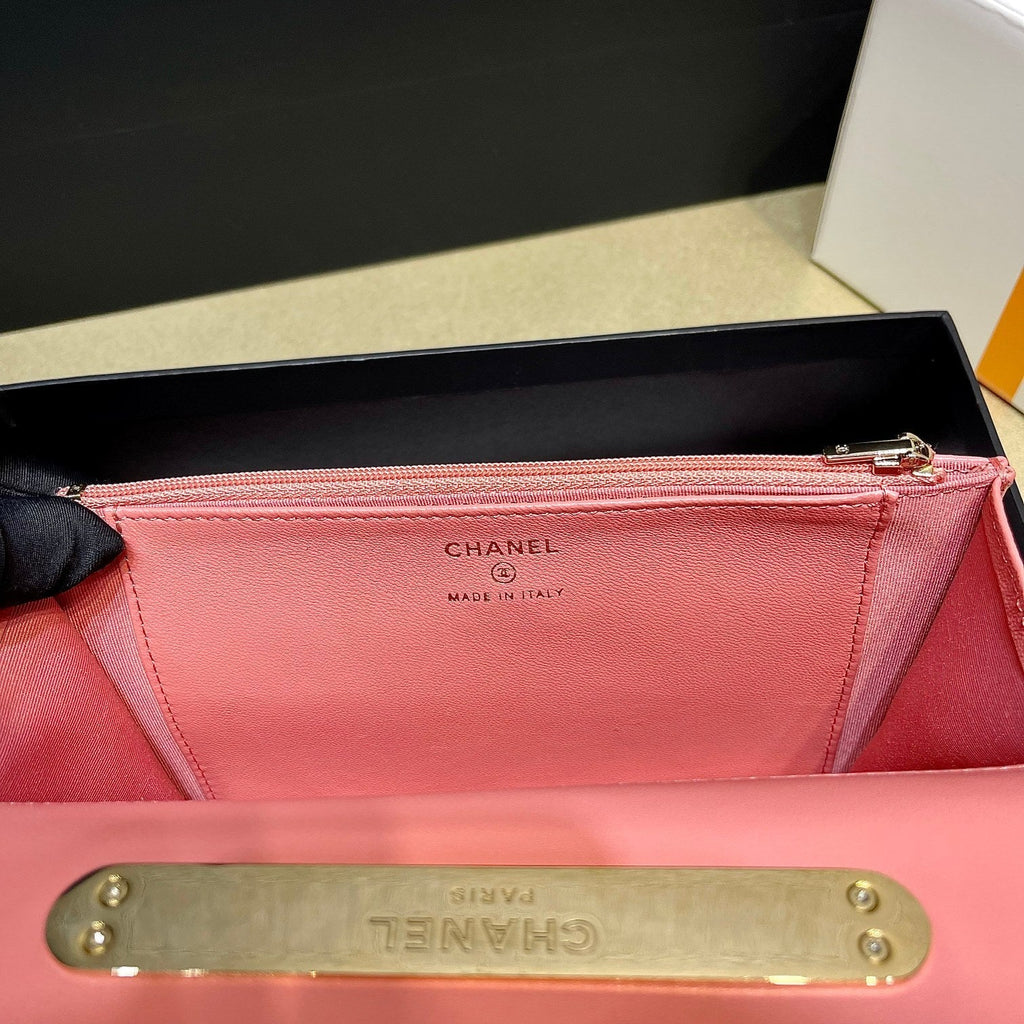 Chanel - Luxury Bag - CHL - 717