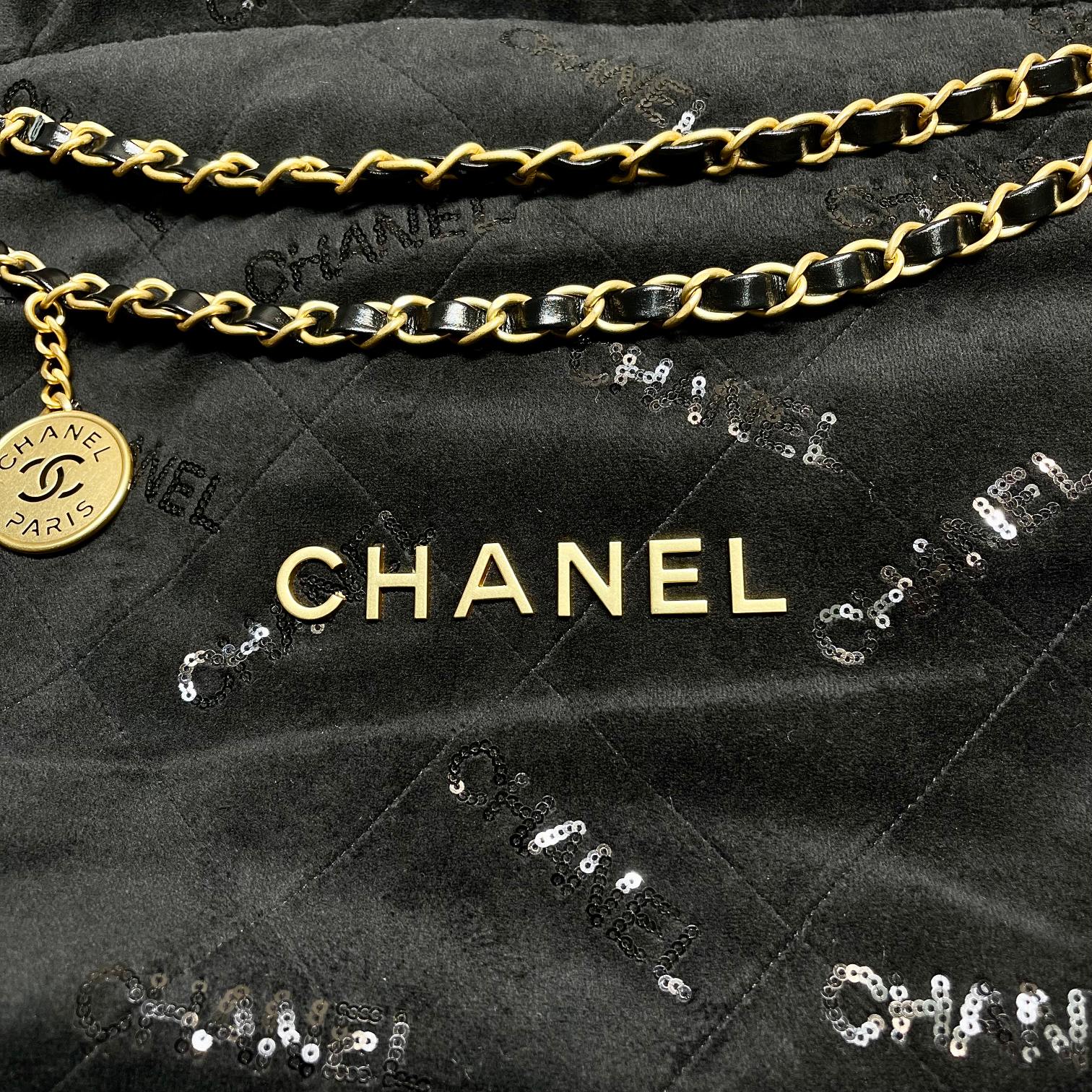 Chanel - Luxury Bag - CHL - 986