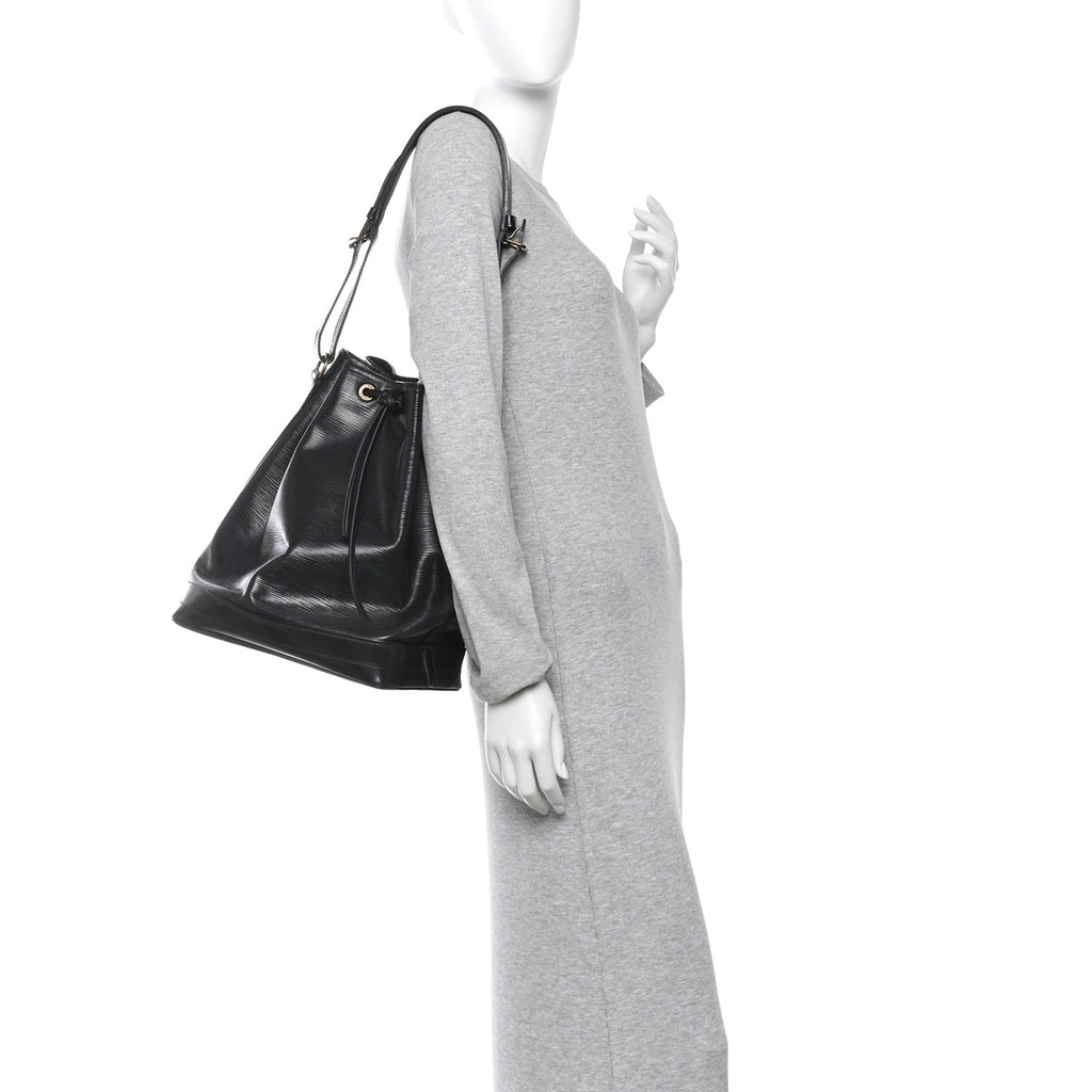 Louis Vuitton Epi Noe Black