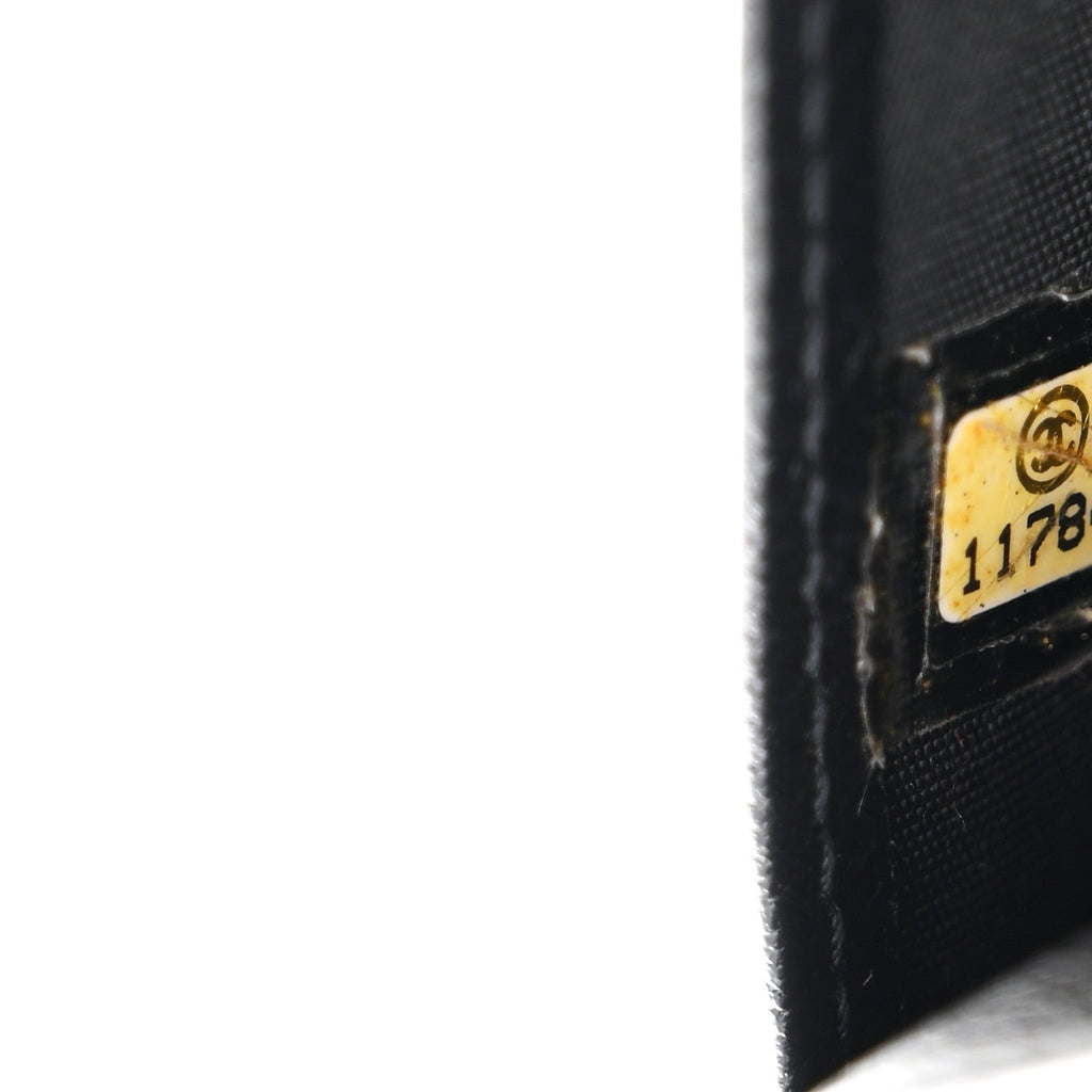 Grained Calfskin CC Button Yen Wallet Black