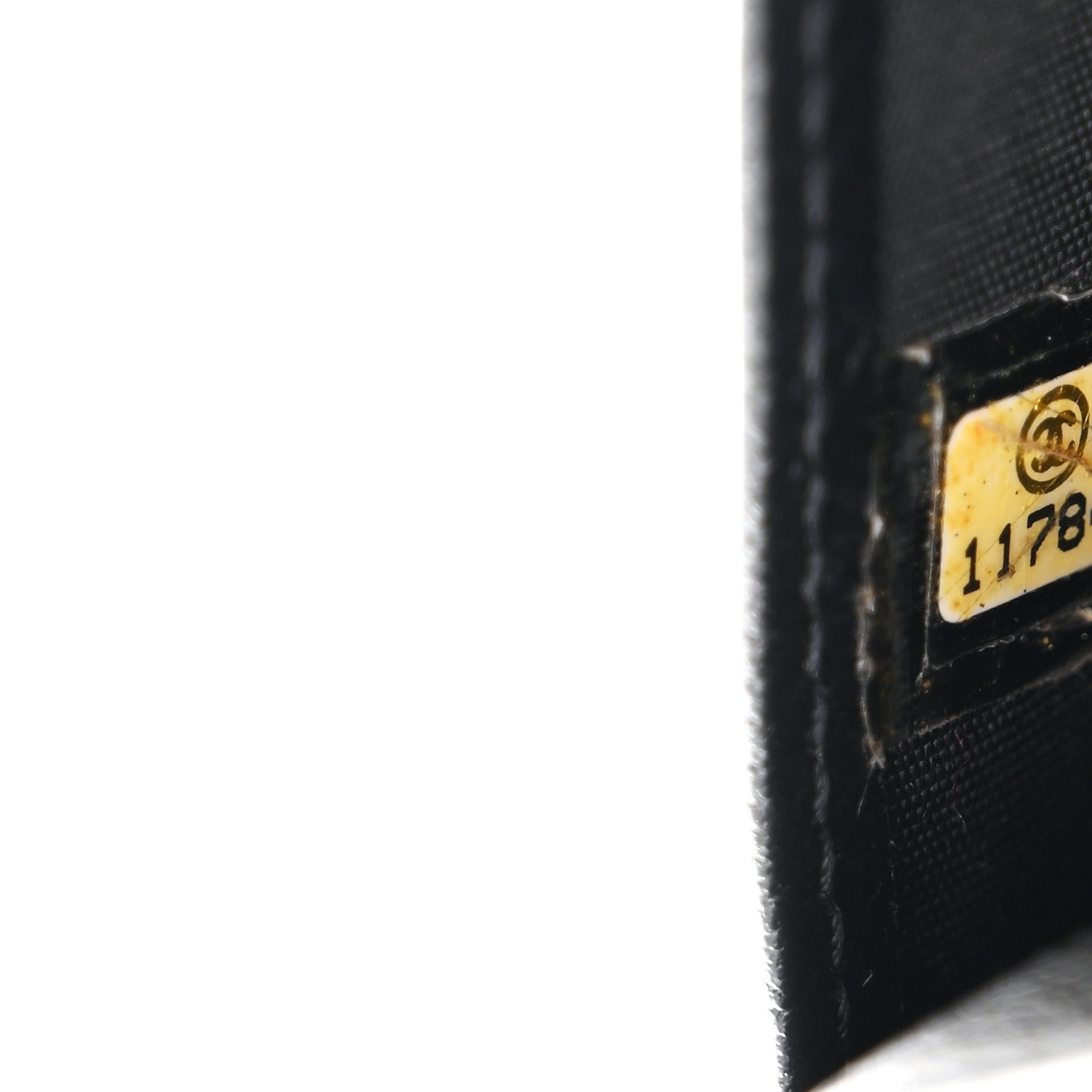 Grained Calfskin CC Button Yen Wallet Black