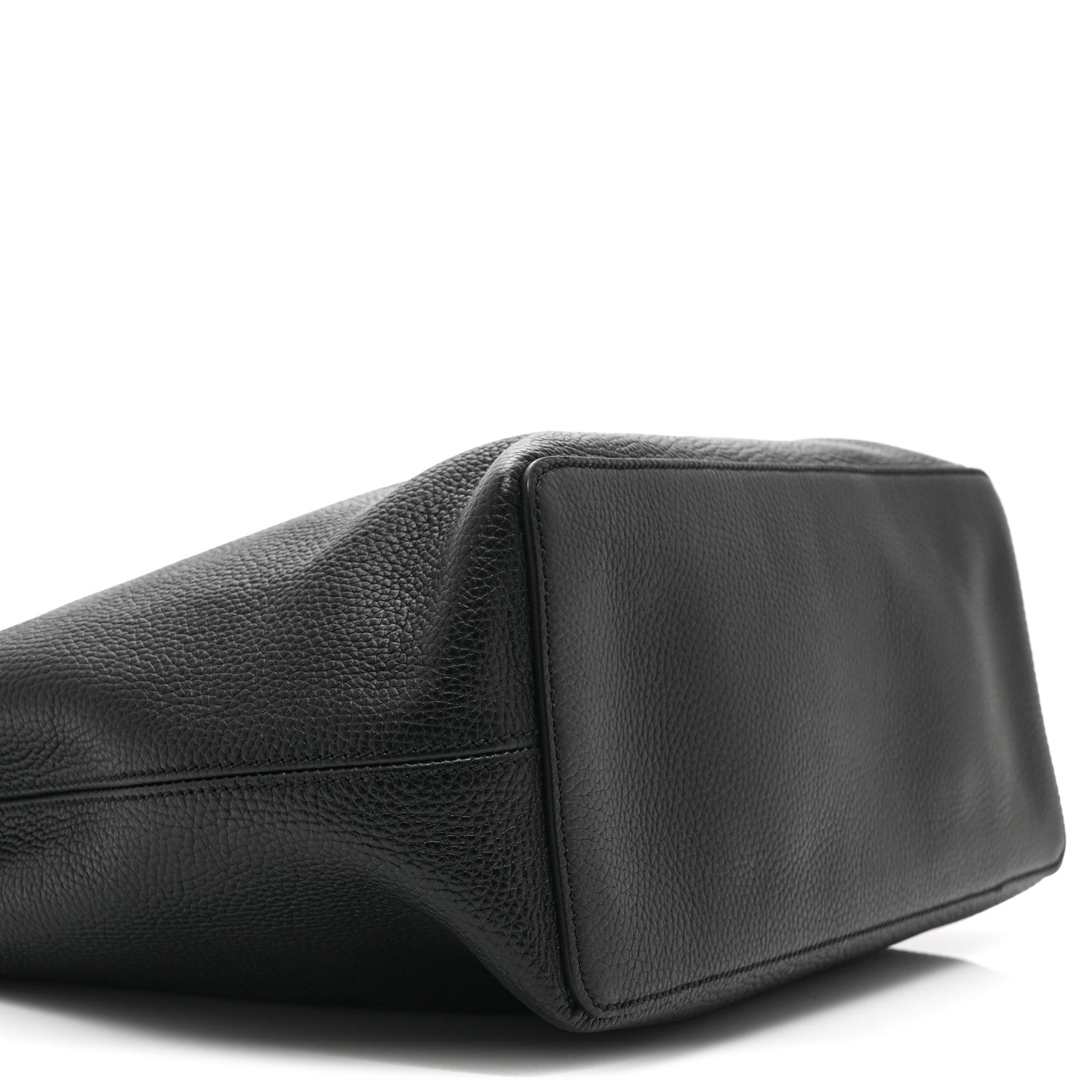 Gucci Pebbled Calfskin Large Soho Hobo Black