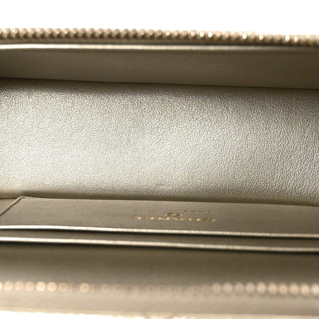Chanel Metallic Caviar Quilted Trendy Handle Slim Vanity Light Golden