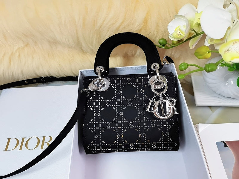 Dior Bags - 3749