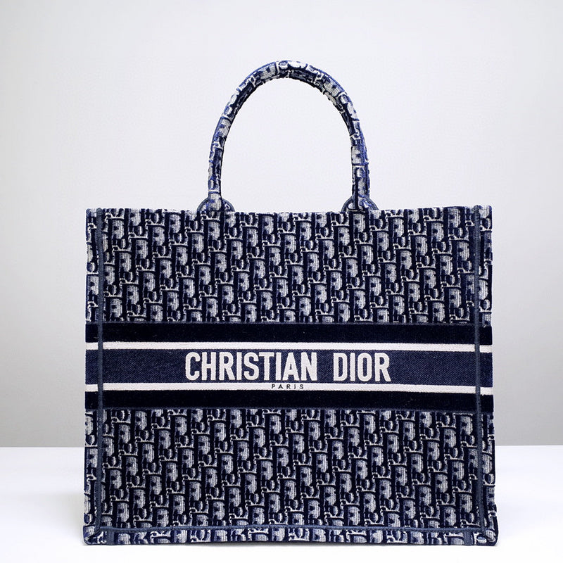 Dior Bags - 2500
