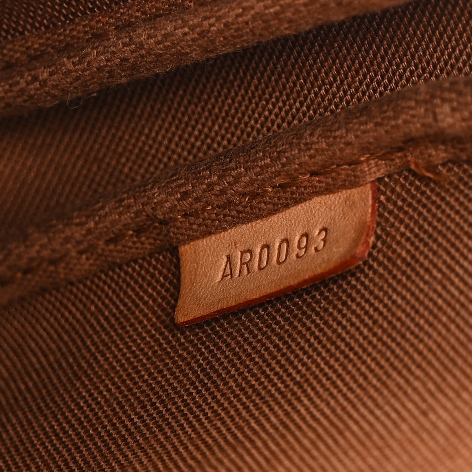 Louis Vuitton Monogram Pochette Accessories