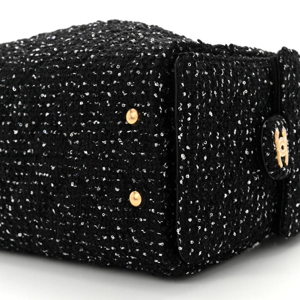 Chanel Tweed Quilted Small Chanel 25 Handbag Black