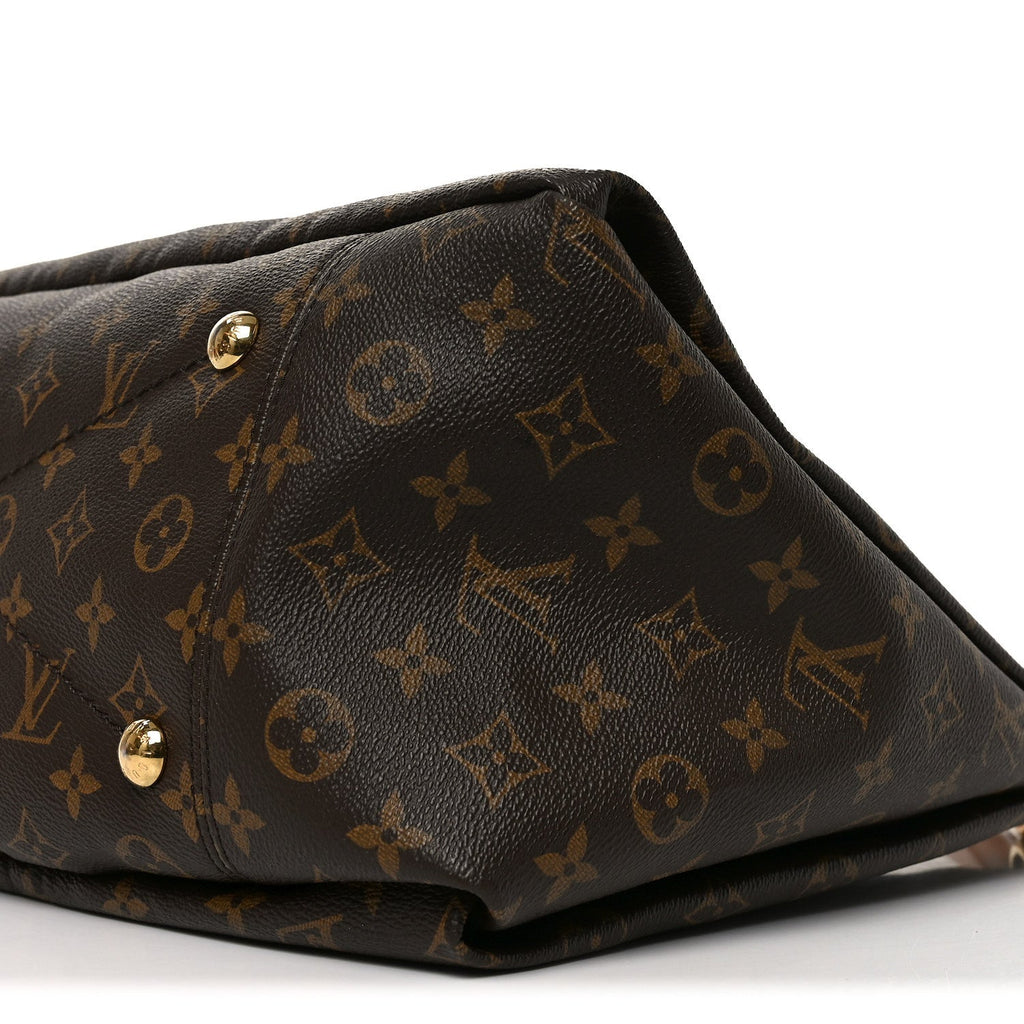 Louis Vuitton Monogram Artsy MM