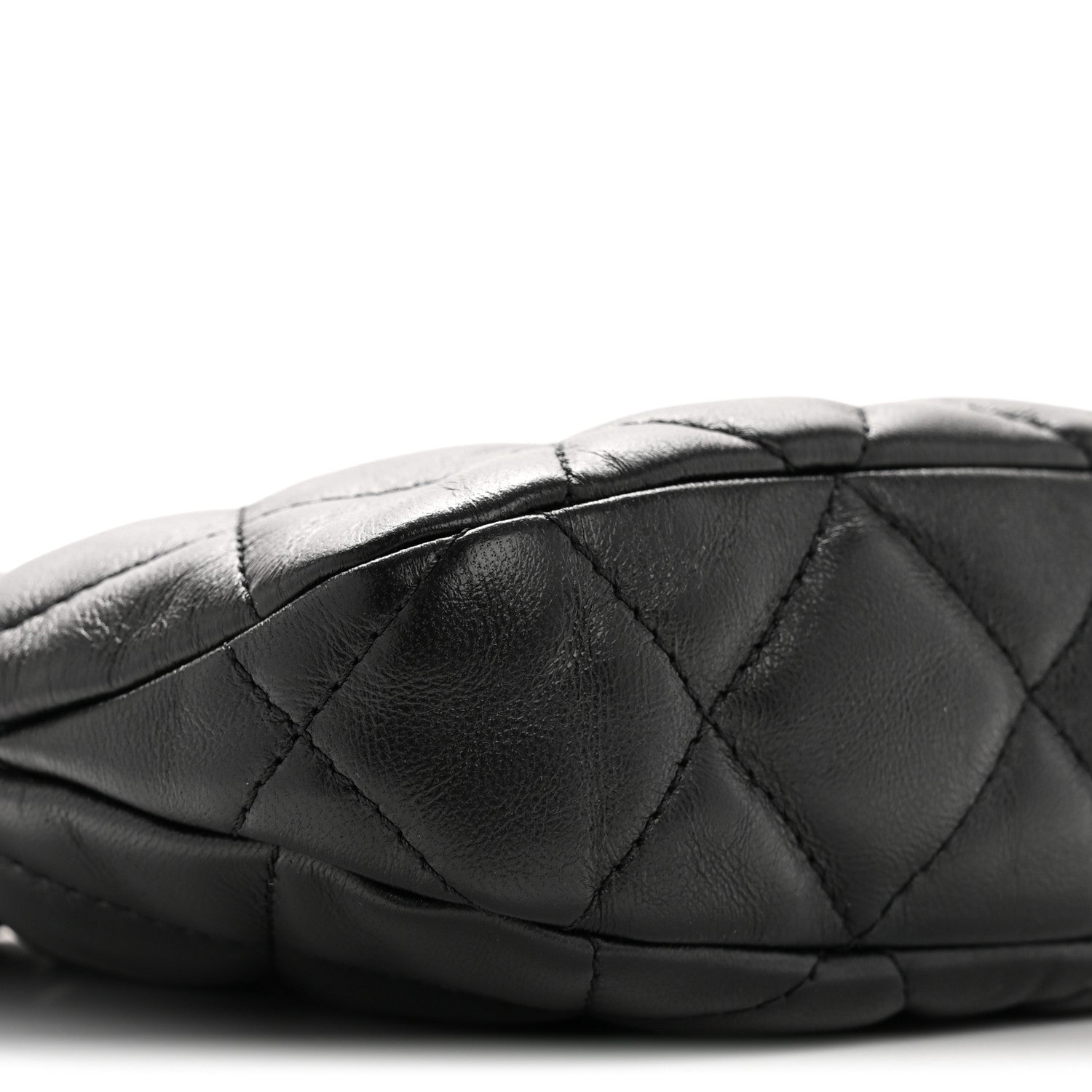Chanel Lambskin Quilted CC Links Hobo Black