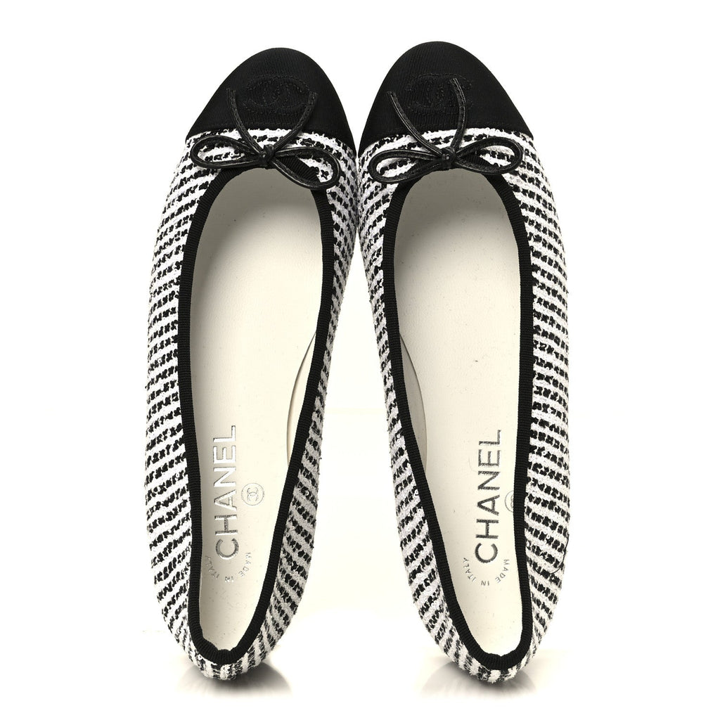 Chanel Tweed Sequin Grosgrain Cap Toe Ballerina Flats 39.5 Black White