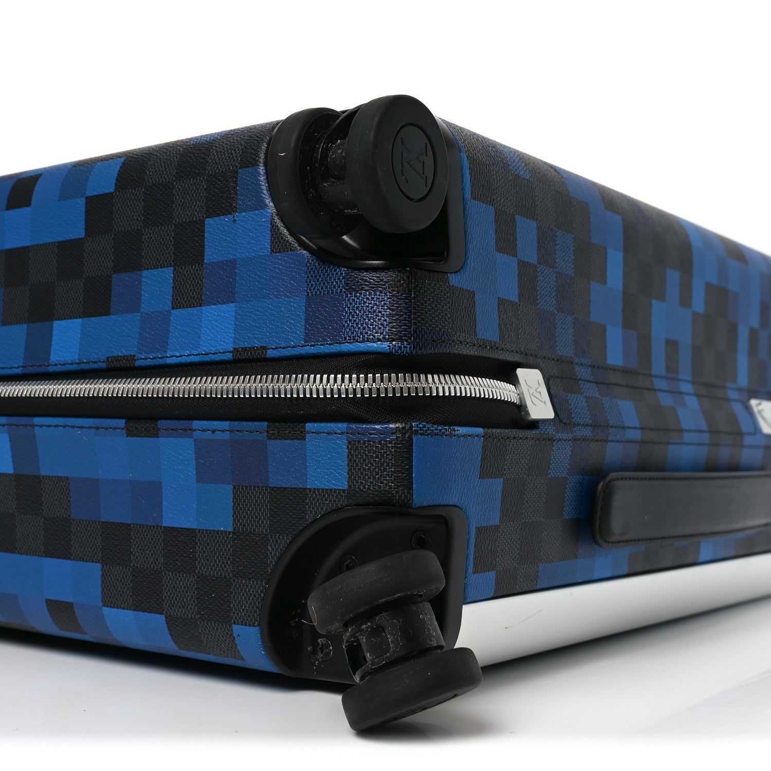 Louis Vuitton Damier Graphite Giant Pixel Horizon 55 Blue
