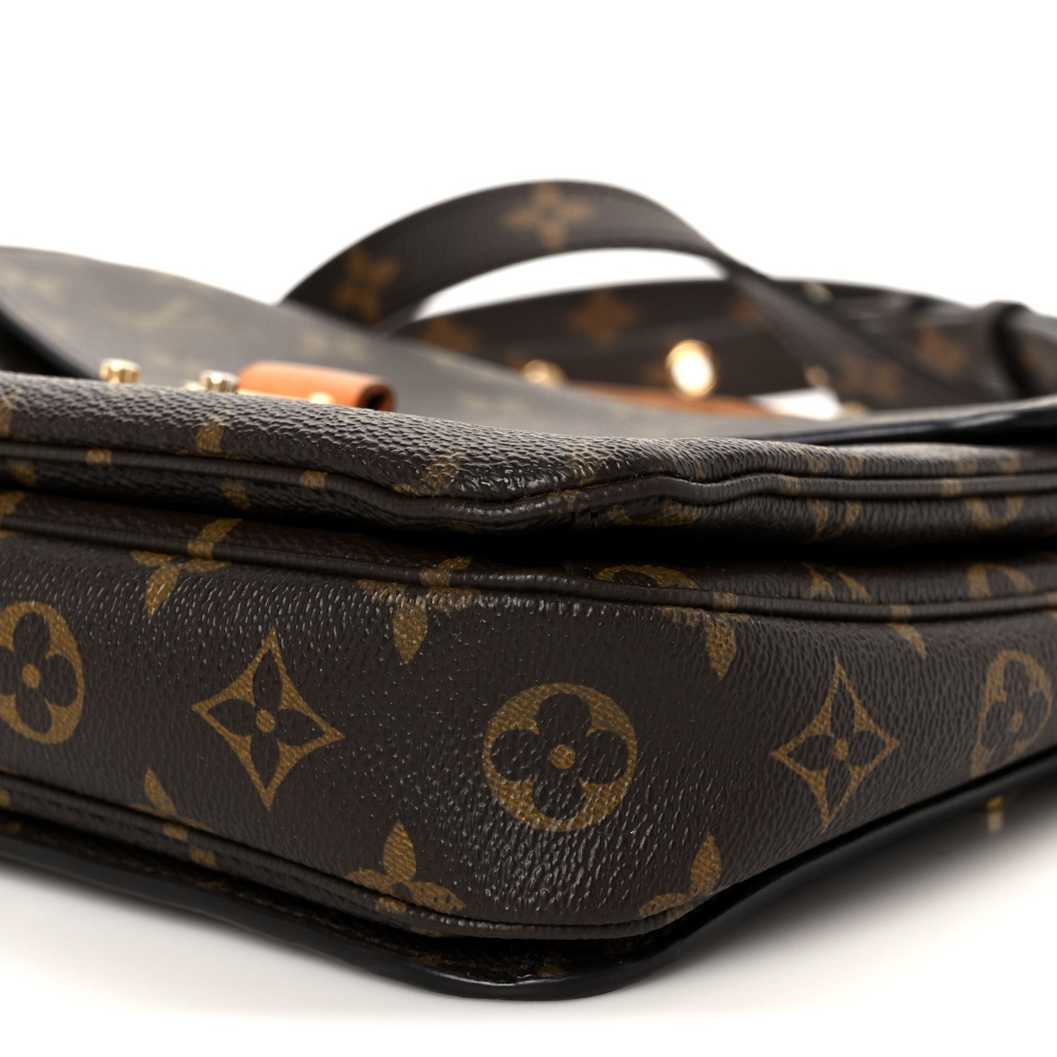 Louis Vuitton Monogram Pochette Metis
