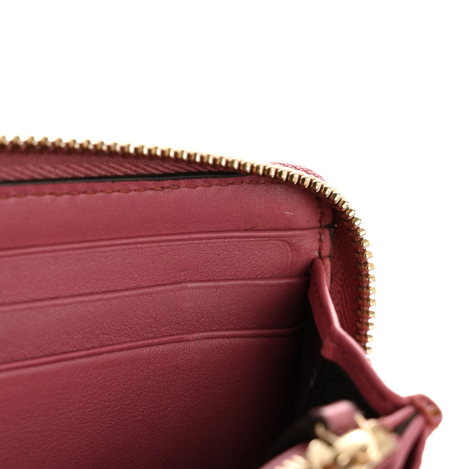 Gucci Microguccissima Sukey Zip Around Wallet Vintage Rose