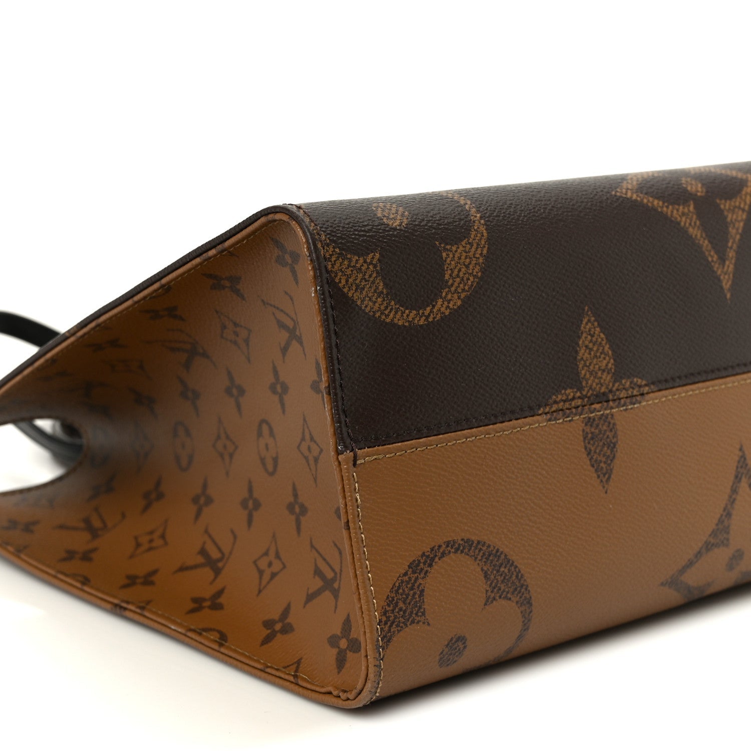 Louis Vuitton Reverse Monogram Giant Onthego MM