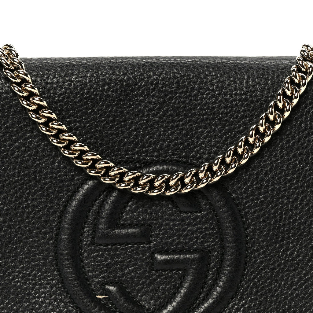 Gucci Pebbled Calfskin Medium Soho Flap Crossbody Black