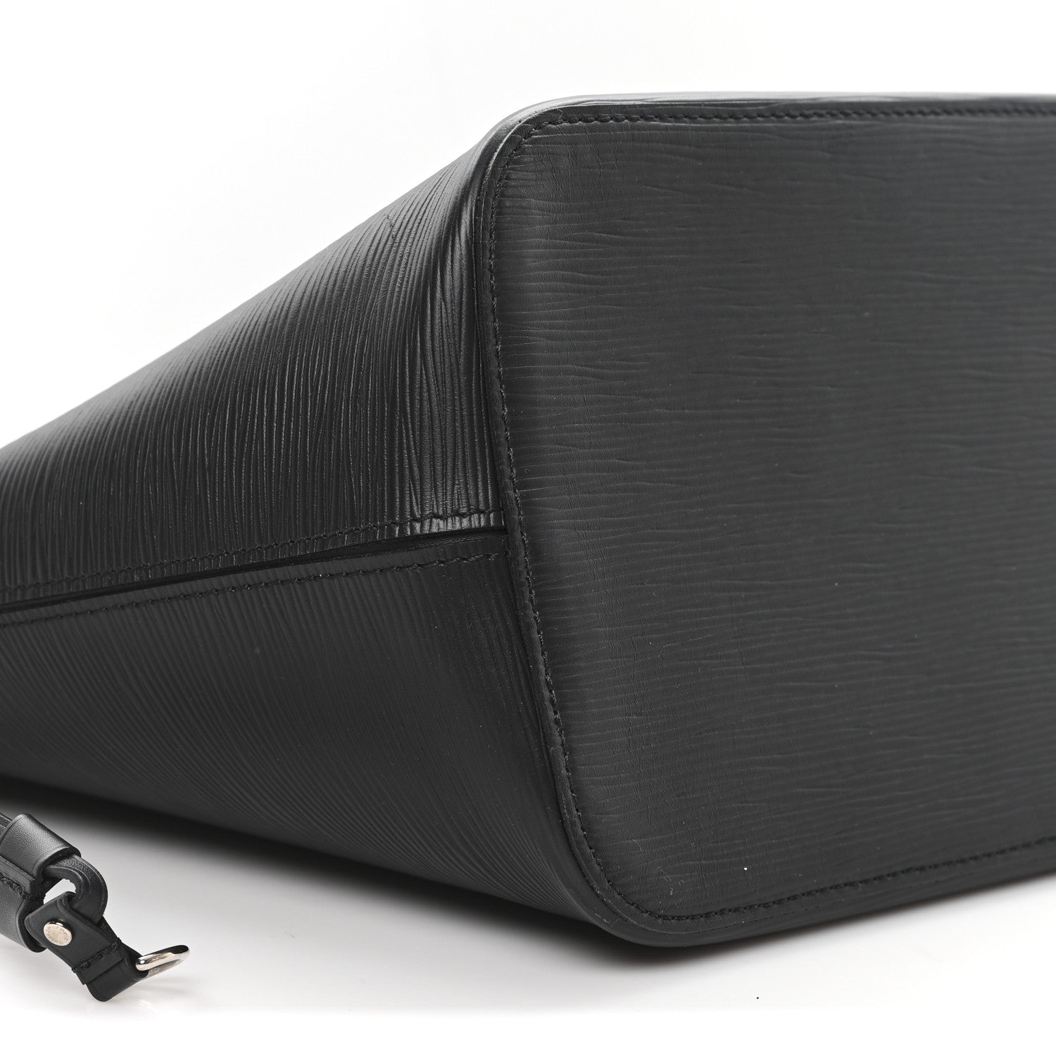 Louis Vuitton Epi Neverfull MM Black