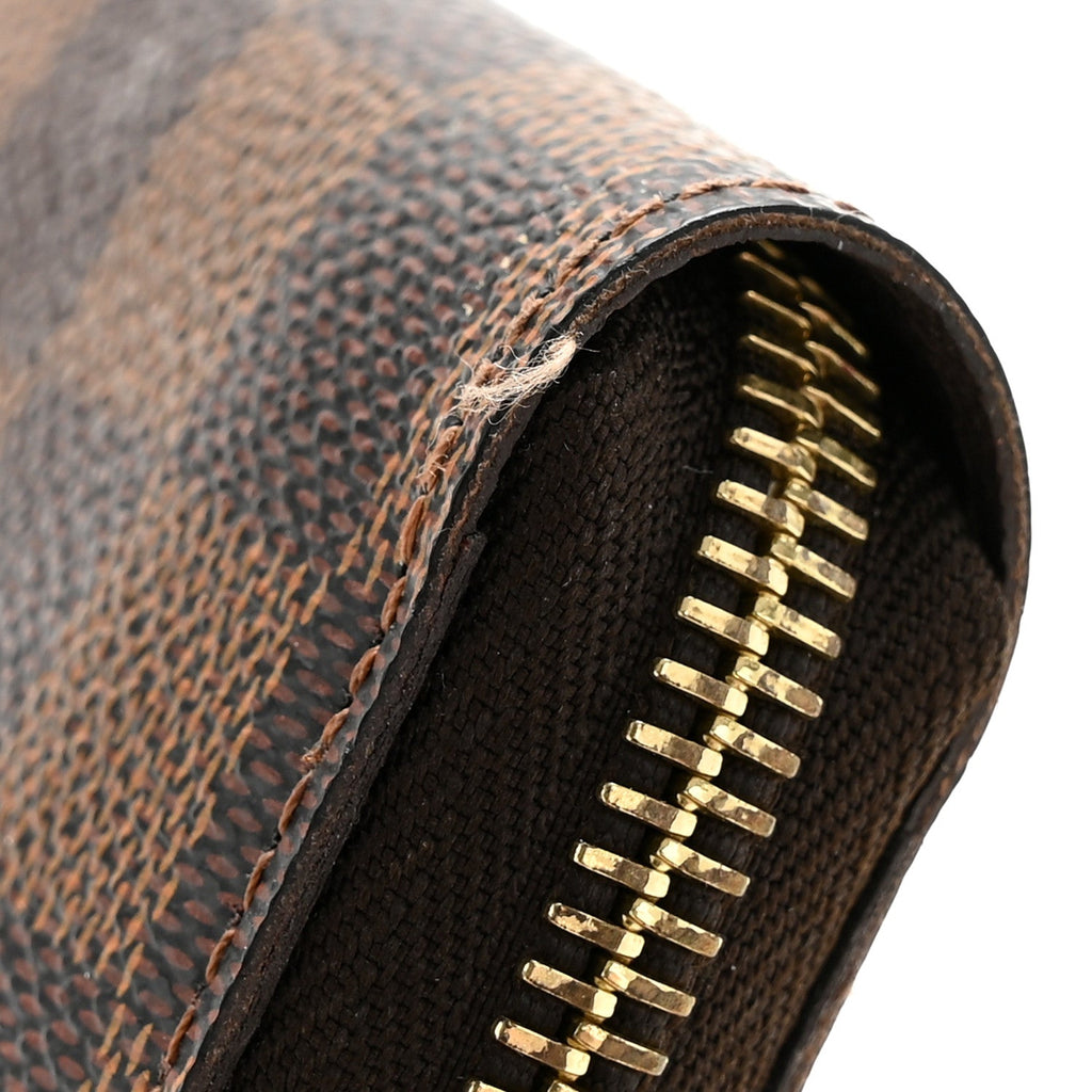 Louis Vuitton Damier Ebene Zippy Wallet