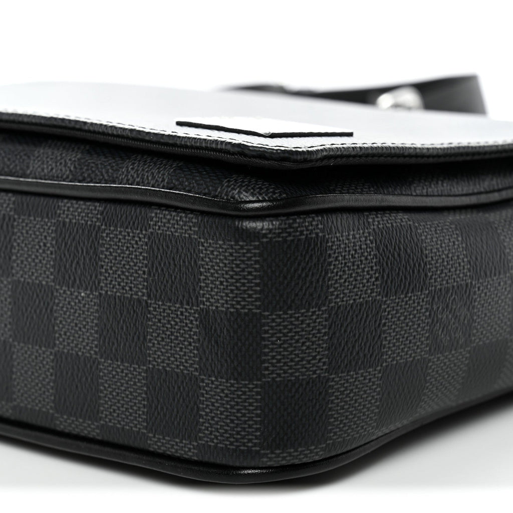 Louis Vuitton Damier Graphite District PM NM