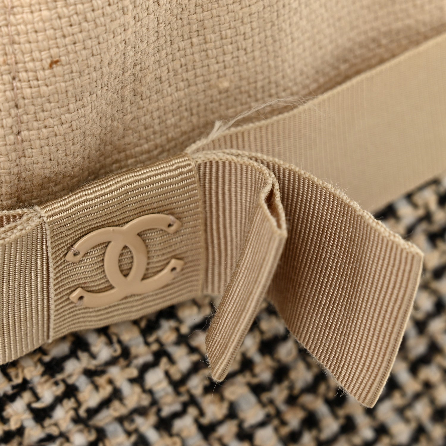 Chanel Tweed Bucket Hat 57 Beige