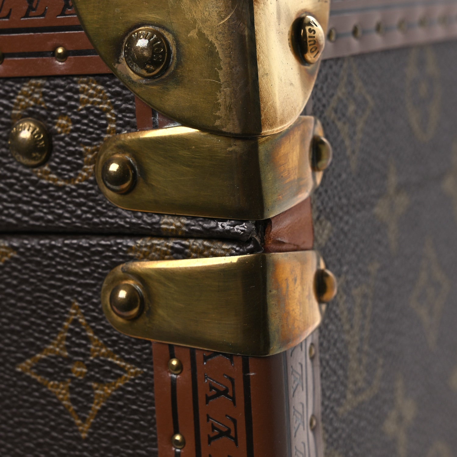 Louis Vuitton Monogram Boite Bouteilles et Glace Beauty Train Case